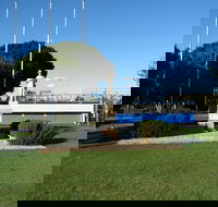 Oxley War Memorial - C Tourism