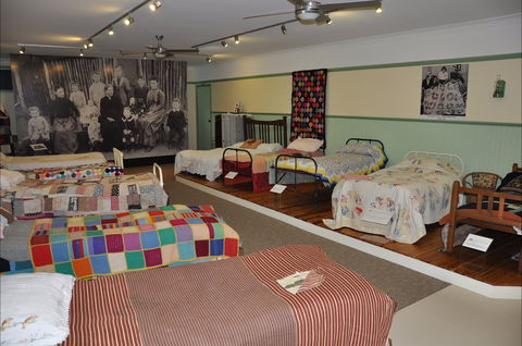 Pioneer Women's Hut Museum - C Tourism 2
