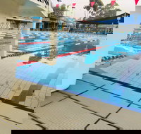 Werribee Outdoor Pool - C Tourism