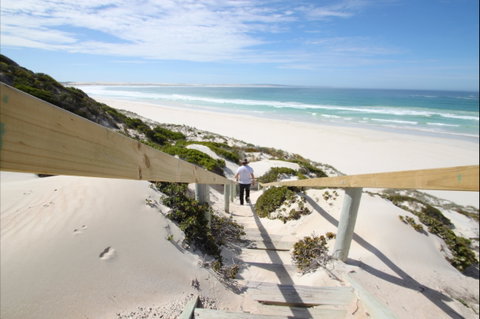 Coffin Bay National Park - C Tourism 0