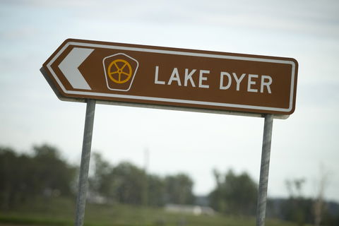 Lake Dyer - C Tourism 1