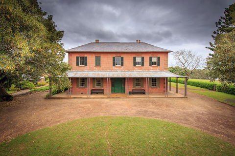 Rouse Hill Estate - C Tourism 0