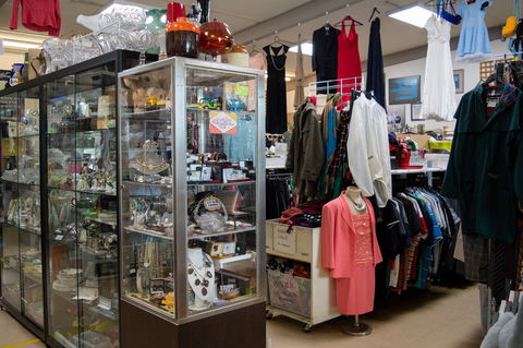 Seaside Seconds - C Tourism 0