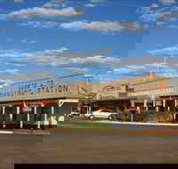 Cobb  Co Changing Station - C Tourism
