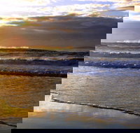 Handkerchief Beach Picnic Area - C Tourism