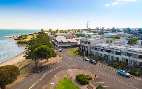 Kingscote - C Tourism 0