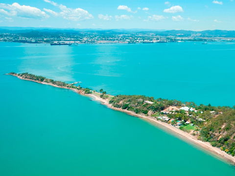 Quoin Island Retreat And Turtle Rehabilitation Centre - C Tourism 1