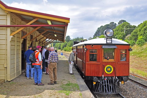 Robertson Heritage Railway Station - C Tourism 0