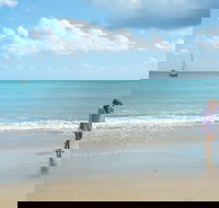 Trinity Beach - C Tourism