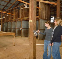 Yanga Woolshed - C Tourism