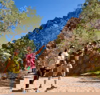 Yeperenye / Emily and Jessie Gaps Nature Park - C Tourism