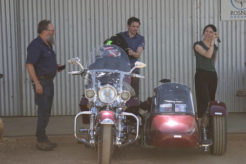 Motorcycle & Sidecar Wine Tasting Tour - C Tourism 9