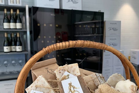 Private Day Tour Of Hunter Valley Wineries - C Tourism 7