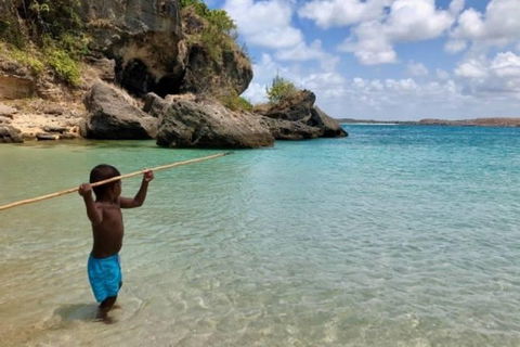 Crossing Country 5 Day Yolngu Homeland Tour - C Tourism 4