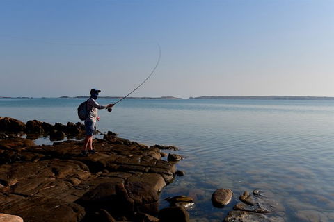 Groote Eylandt Tour: Hanging Rock Cave Paintings - C Tourism 1