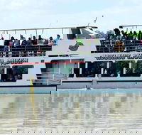 Adelaide River Queen Cruise Shuttle Bus - C Tourism