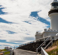 Full-Day Byron Bay and Crystal Castle Day Tour from Brisbane - C Tourism