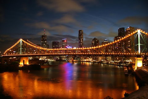Brisbane Airport To And From Brisbane CBD For 2 Ppl - C Tourism 1
