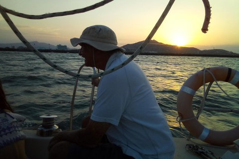 Sailing Boat Overnight Live Aboard Experience Townsville - C Tourism 0