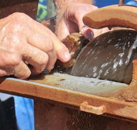 4-Day Jewels of the Outback Gemstone Hunting Tour from Brisbane - C Tourism