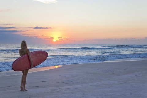 Brisbane Airport To And From Noosa Heads For 7 Ppl - C Tourism 1