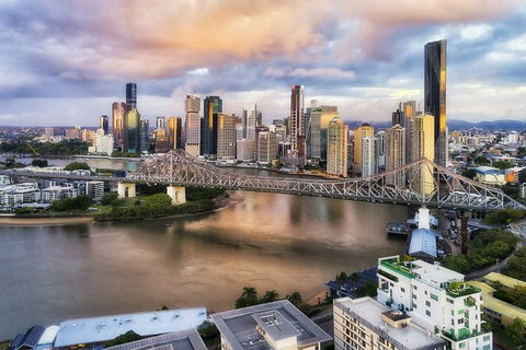 Departure Private Transfers: Brisbane To Brisbane Airport BNE In Luxury Van - C Tourism 4