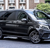 Departure Private Transfers Brisbane to Brisbane Airport BNE in Luxury Van - C Tourism