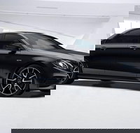 Gold Coast Airport Transfers  Gold Coast City to Airport OOL in Business Car - C Tourism