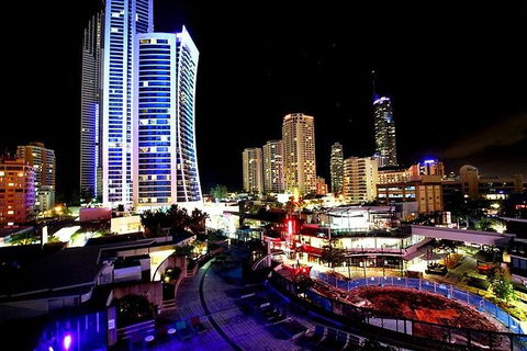 Gold Coast Airport Transfers : Gold Coast City To Airport OOL In Luxury Car - C Tourism 1