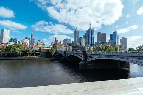 Withlocals 90 Minutes Kickstart: Covid-19 Regulated Melbourne Private Tour - C Tourism 6
