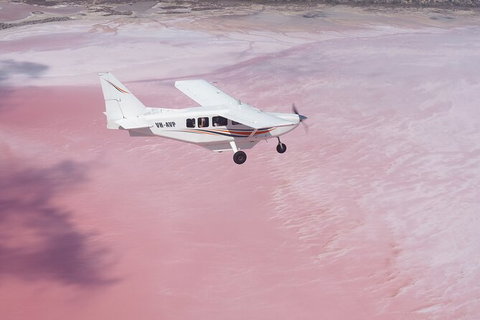 Pink Lake + Abrolhos Islands Scenic Flight - C Tourism 3