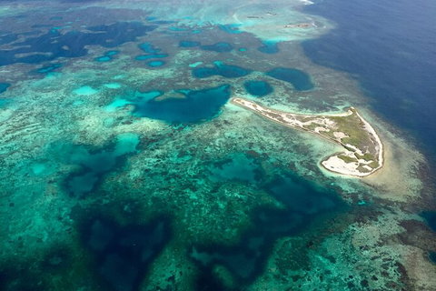 Pink Lake + Abrolhos Islands Scenic Flight - C Tourism 2