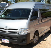 Shared Departure Transfer Service - Fremantle Hotels to Perth Airport - C Tourism