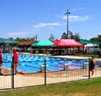 Charleville Swimming Pool - C Tourism