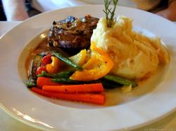 Benowa Tavern - C Tourism 1