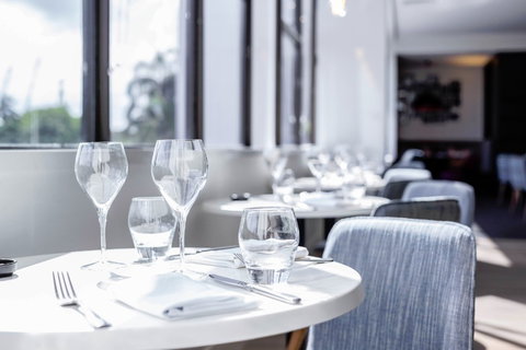 MRepublic Restaurant, Bar And Lounge - C Tourism 7