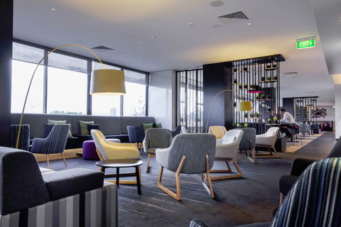 MRepublic Restaurant, Bar And Lounge - C Tourism 9