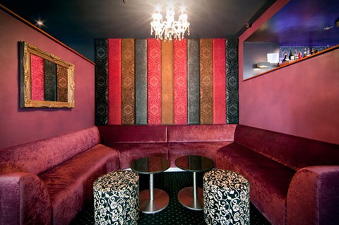 Kremlin Bar - C Tourism 3