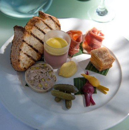 Le Bistro Rivage - C Tourism 1