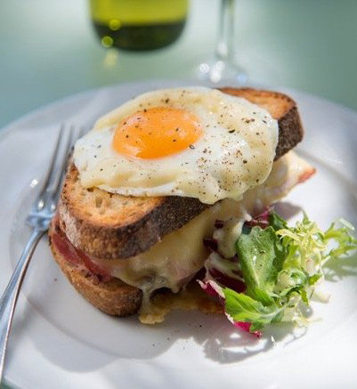 Le Bistro Rivage - C Tourism 4