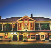 Tom Price Hotel - C Tourism