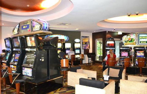Helensvale Tavern - C Tourism 3