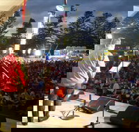 A Luminous Christmas at The Entrance - C Tourism