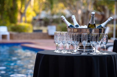 Christmas Day Lunch At DoubleTree By Hilton Alice Springs - C Tourism 2