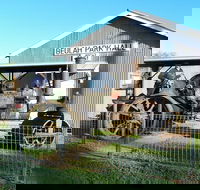 Eulah Creek Antique and Machinery Day - C Tourism