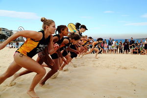 Henry Blooms Bondi Barefoot