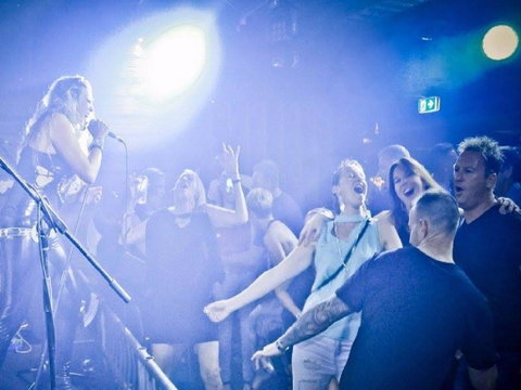Karaoke At The Avenue - C Tourism 0