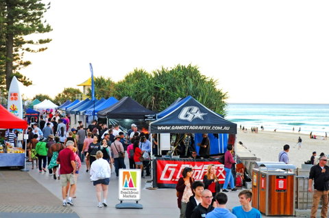 Surfers Paradise Beachfront Markets - C Tourism 1