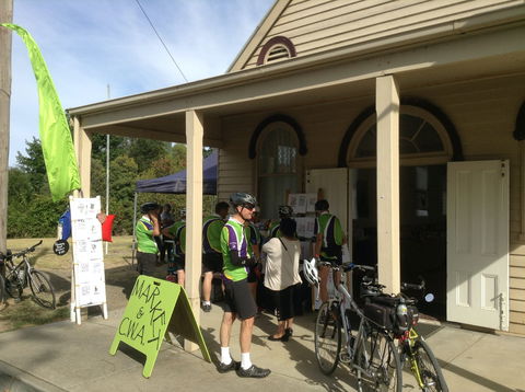 Yarck Country Market - C Tourism 1