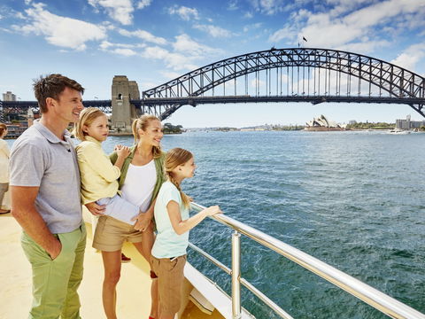 Fathers Day Lunch Cruise - C Tourism 1